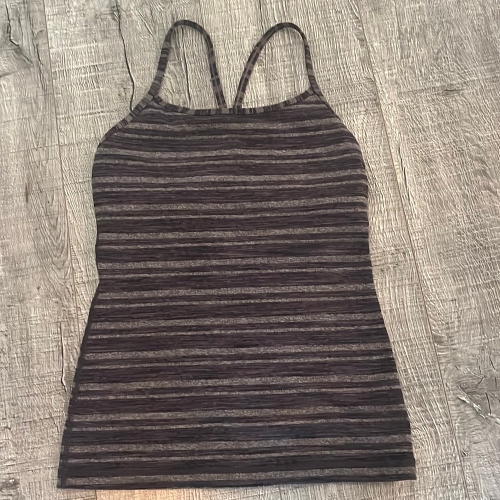 Lululemon tank top